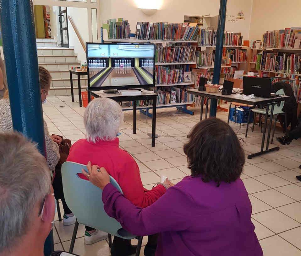 semaine-bleue-nanteuil-jv-tt-assise
